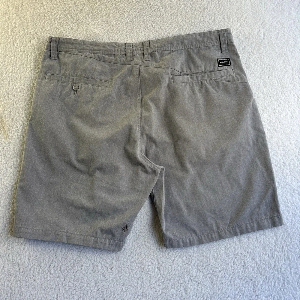 Volcom Skate Board‎ Bermuda Shorts Mens Size 40 Gray Mid Rise 9